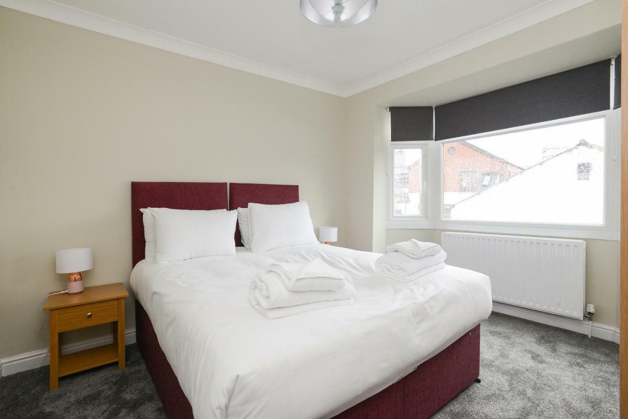 Cosy House In The Heart Of Beeston With Free Parking And Wifi Villa Nottingham Bagian luar foto
