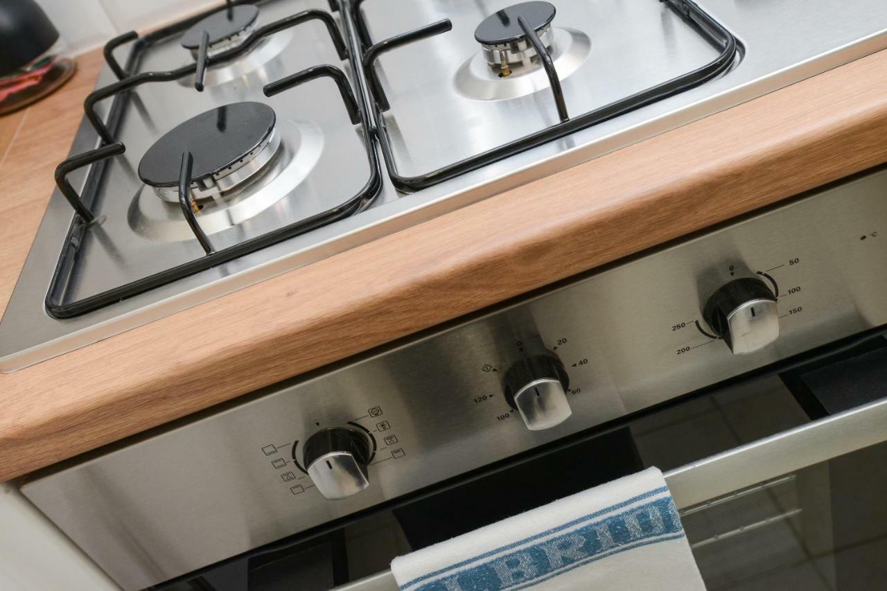 Cosy House In The Heart Of Beeston With Free Parking And Wifi Villa Nottingham Bagian luar foto