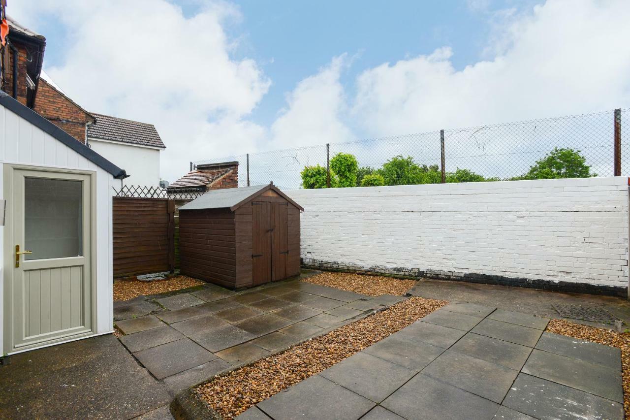 Cosy House In The Heart Of Beeston With Free Parking And Wifi Villa Nottingham Bagian luar foto